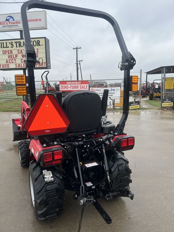 Photo of 2024 MAHINDRA TRACTORS 11264FHIL 1126 HST 4WD in Adkins, TX - 44,  MAHINDRA TRACTORS 11264FHIL 1126 HST 4WD:040304