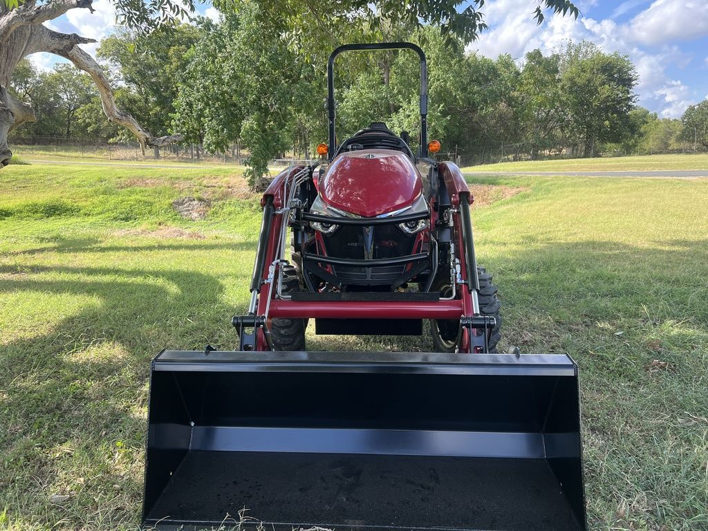 Photo of 2024 YANMAR TRACTOR YM359VLI-L YM359 SST IND TIRES LDR in Adkins, TX - 35,  YANMAR TRACTOR YM359VLI-L YM359 SST IND TIRES LDR:040791