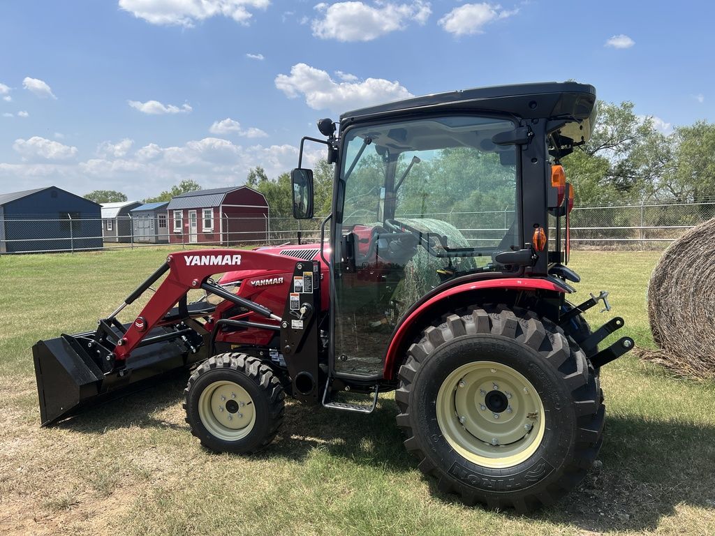 YANMAR TRACTOR YT235VXHIC-T YT235C HST CAB IND TIRES LDR:040757