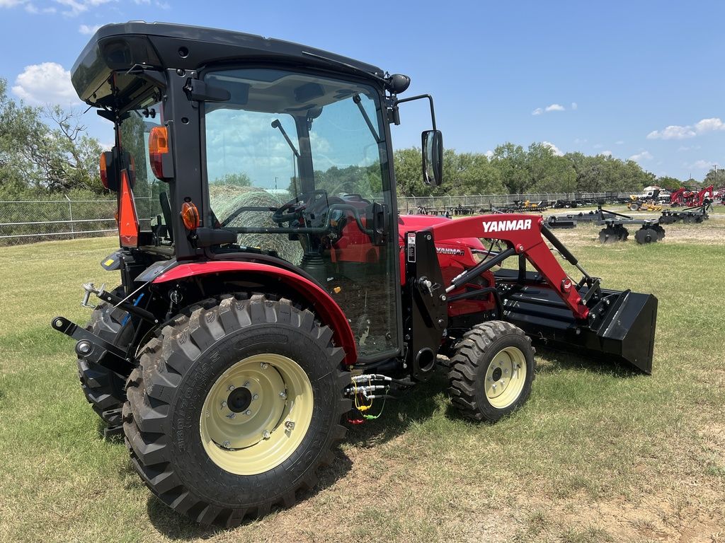 YANMAR TRACTOR YT235VXHIC-T YT235C HST CAB IND TIRES LDR:040757