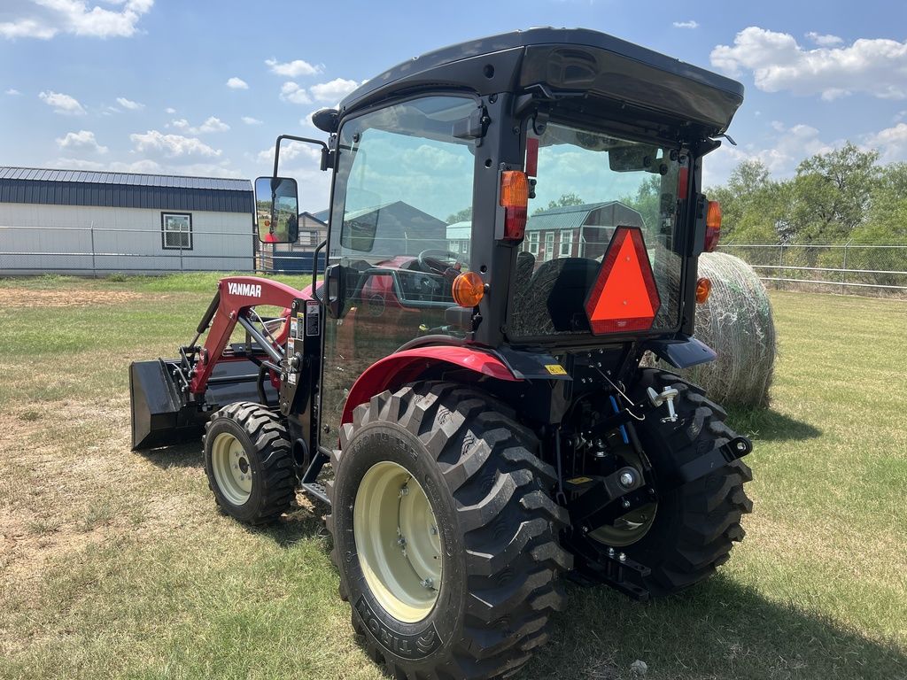 YANMAR TRACTOR YT235VXHIC-T YT235C HST CAB IND TIRES LDR:040757