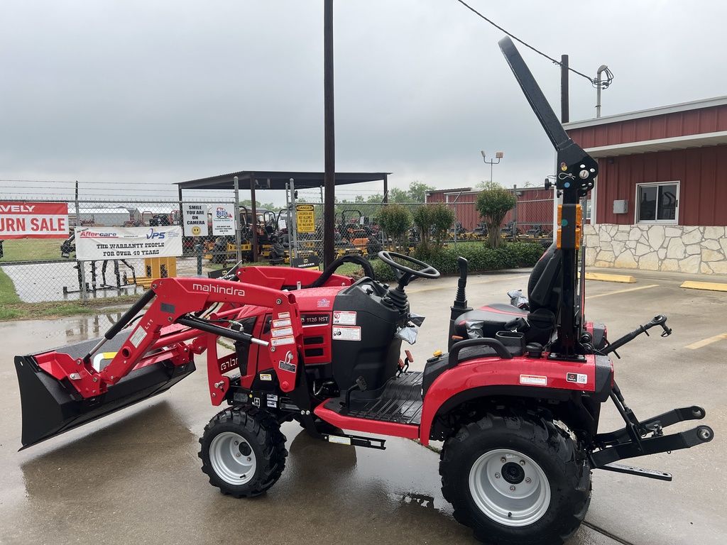 Photo of 2024 MAHINDRA TRACTORS 11264FHIL 1126 HST 4WD in Adkins, TX - 28,  MAHINDRA TRACTORS 11264FHIL 1126 HST 4WD:040304