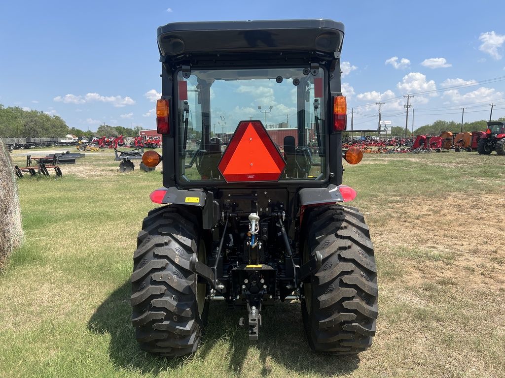YANMAR TRACTOR YT235VXHIC-T YT235C HST CAB IND TIRES LDR:040757
